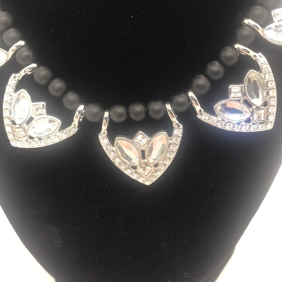 Lia Sophia Necklace - Picture 2 of 4